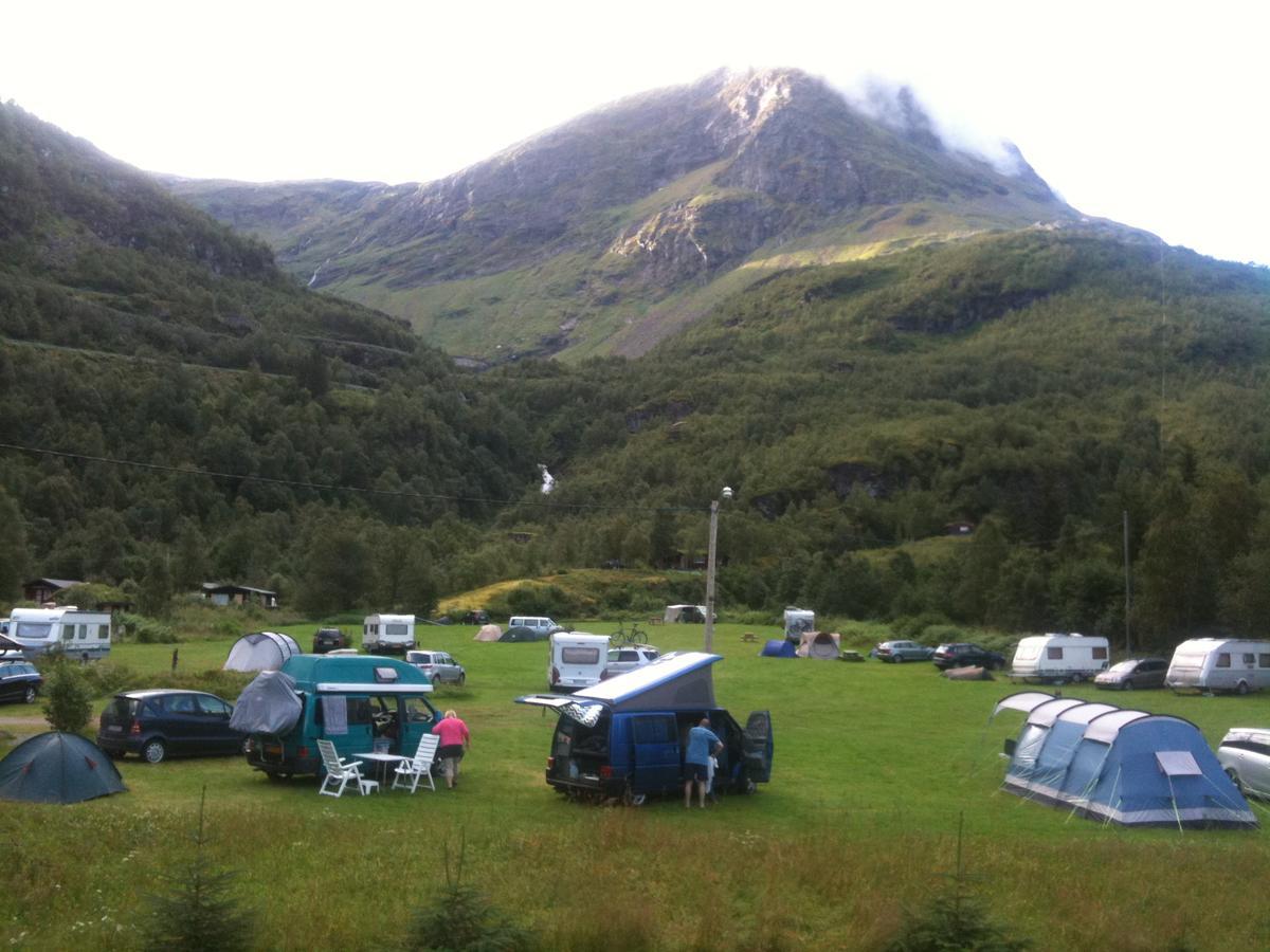 Dalen Gaard Camping Og Hytter Geiranger Esterno foto